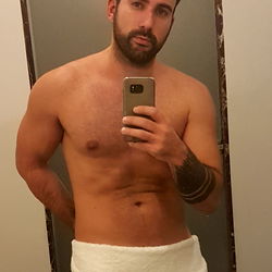 Fitness Model Alexandre Mendes Sharing Fitness Tips