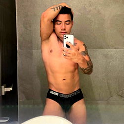 Fit and Energetic Model Alann Viruette from Mexico