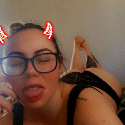 Baaby_j: Playful OnlyFans Model