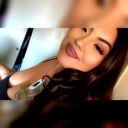 Lovely Kay - Exclusive Model Content