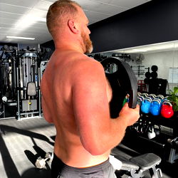 Aussie Gym Daddy: A Day at the Gym