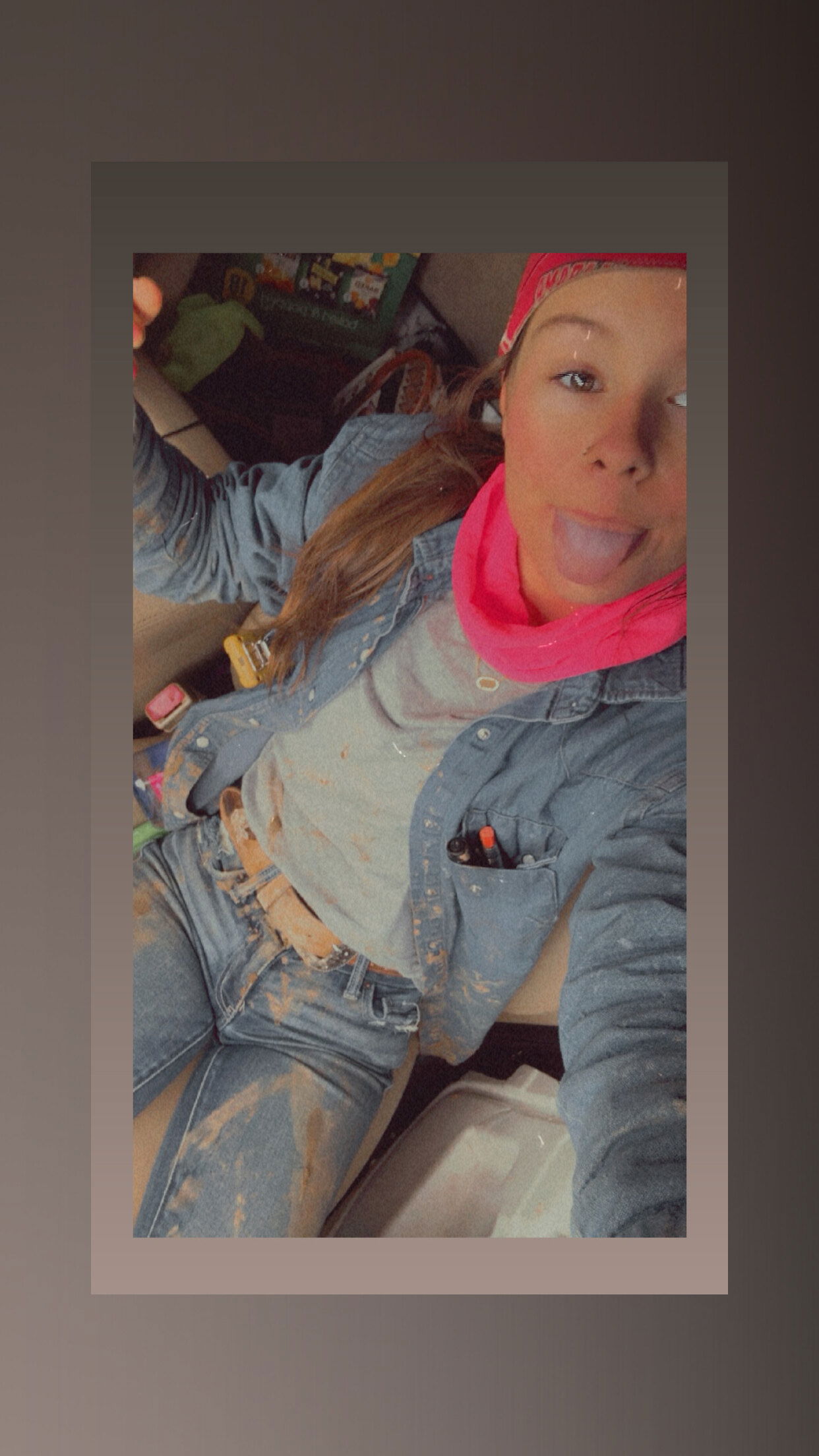 𝙲 𝙷 𝙻 𝙾 𝙴 photo