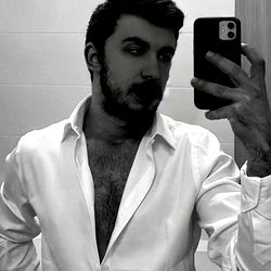 Dragos Georgian photo