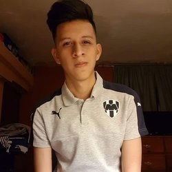 Alexander Urbina photo