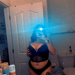 Babylissavip - OnlyFans Model in a Bikini