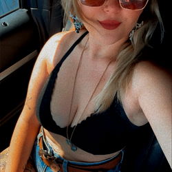 OnlyFans Model Ash Rose