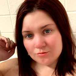 Ashy - OnlyFans Model, Washington