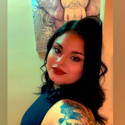 OnlyFans Model Alien Babe in Florida