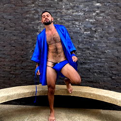 OnlyFans Model AlonsoXXX - Blue Bathrobe Photoshoot