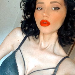 Amirah in Dreamleand lingerie