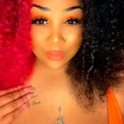 OnlyFans Model Airy Jovan from Rochester, Showing Off Her Body and Tattoos