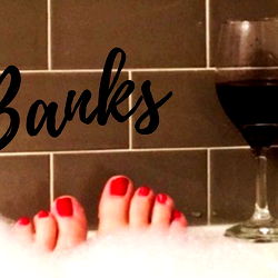 Addy Banks ๐ photo