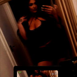 Hertfordshire-based Model Posing in Mirror