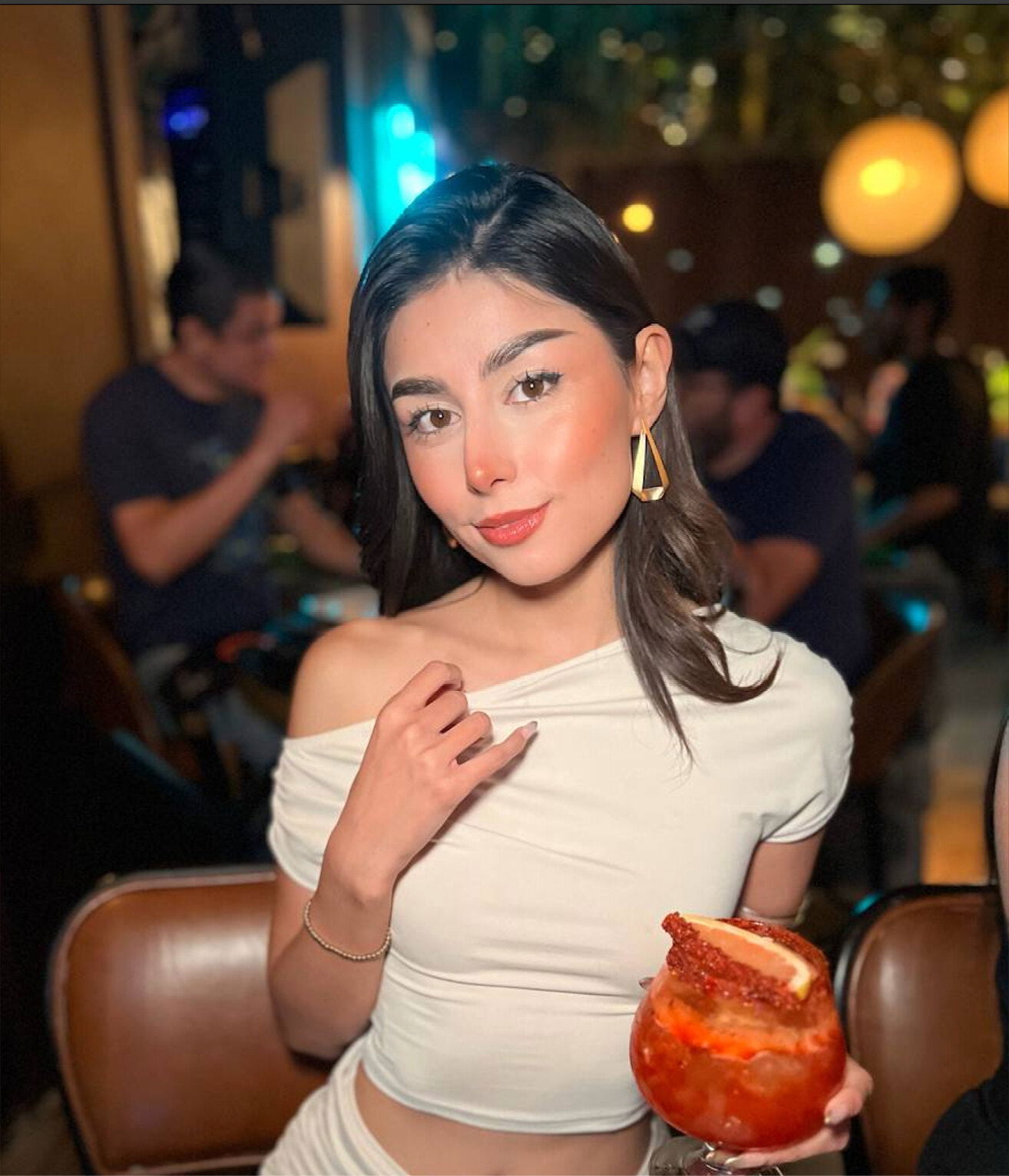 𝐽𝑒𝑧𝑧 𝑆𝑎𝑛𝑐ℎ𝑒𝑧 photo