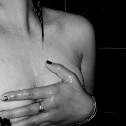 OnlyFans Model Adelen Mell: Showcasing a Moment of Her Photo Shoot