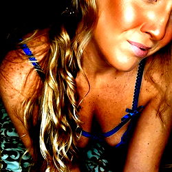 Intimate moment captured of Kaly, a young adult woman, on OnlyFans