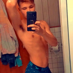 Samuel Betro on Instagram