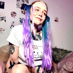 Lucy 🥹 Small Petite Girl 🍭 photo