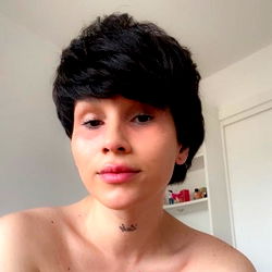 OnlyFans Model J ❤ Sharing New Posts