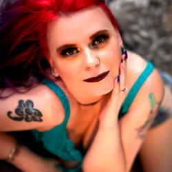 Model Photoshoot with B3AUT1FUL PH03N1X