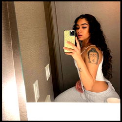 OnlyFans Model Aalyaah Diorr ✨ - Model Photo