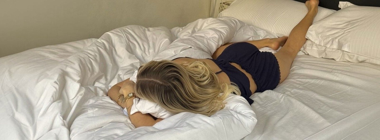 Your Favourite Blondie 🦋 photo