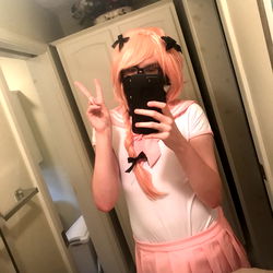 OnlyFans Model Ellie Celebrating in Cosplay