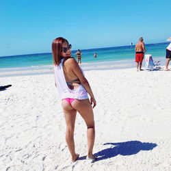 Beach Babe Sharon 🌴 Florida