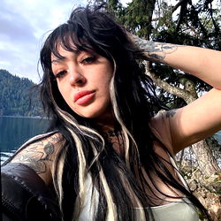 Millz 👼🏻🤍 photo