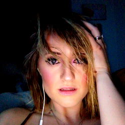 Vibrant OnlyFans Model in Casual Attire