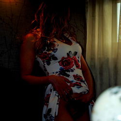 Abbiehotwife: The Seductive London Model