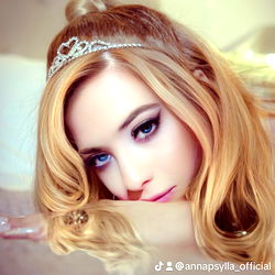 Anna Psylla: Athens Model, Beauty Shoot