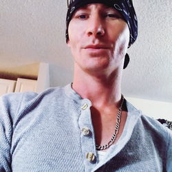 MikeOxLong - A Strong Presence in the Fitness World