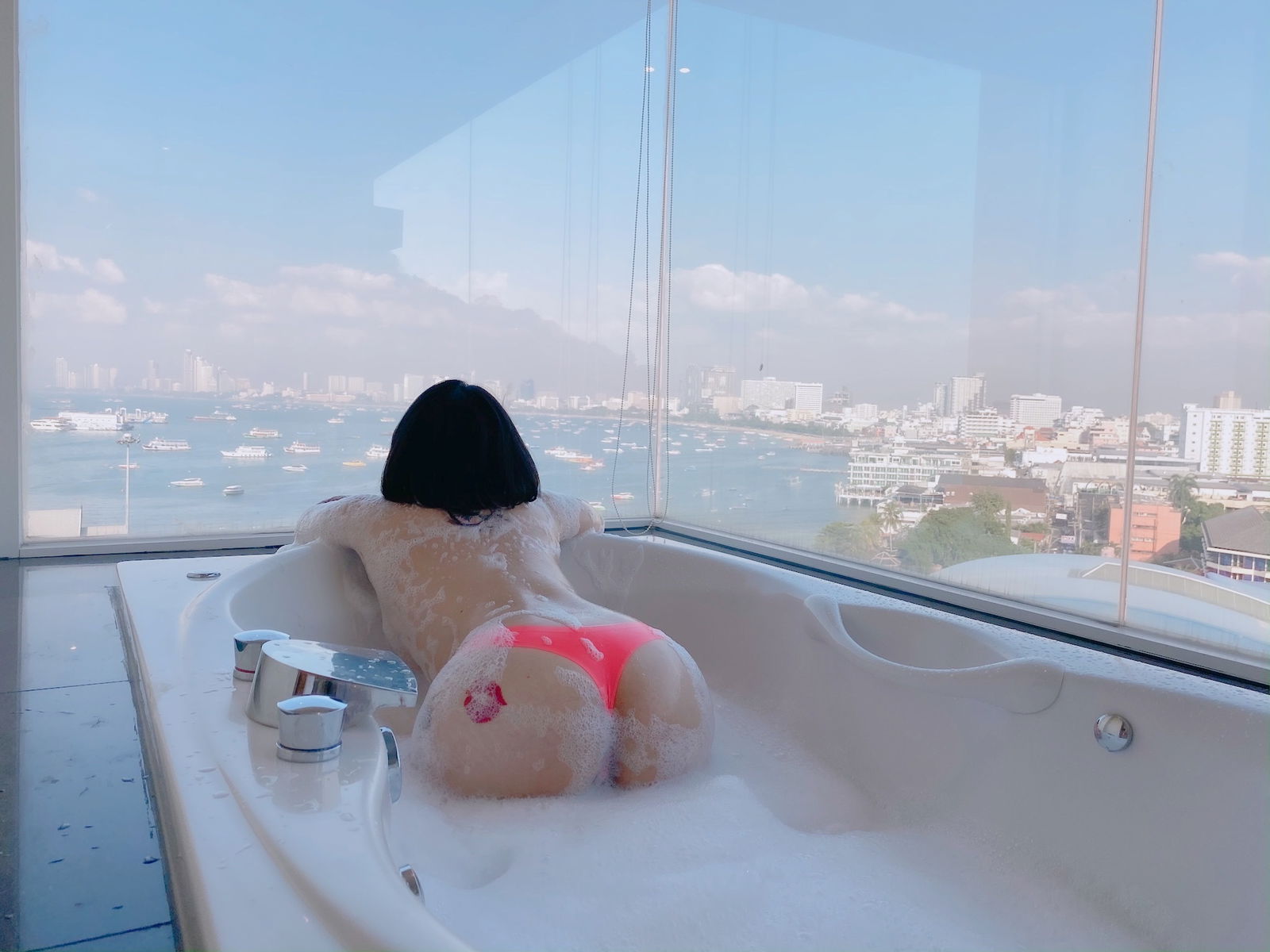 Patinyaoneseven photo