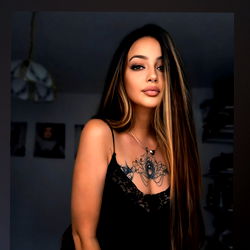 A Model Photograph with the Name '💎PANTERA NEAGRA 💎' from Germany