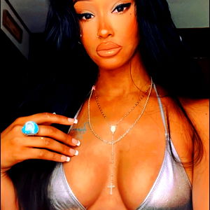 KaNayia Donโ photo