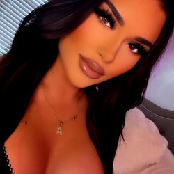 OnlyFans Model Ali Nicole