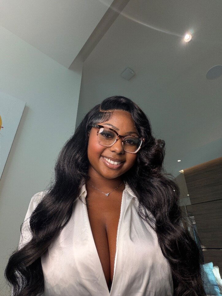 Miss Kream 🤍 FREE PAGE photo