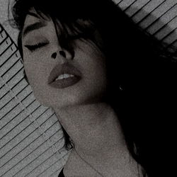 Adél ❤️ - Intimate Model Photoshoot