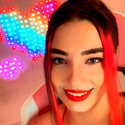 Charlotte Kayle, Brazilian Model and Gamer