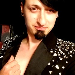 Vintage Vogue Photoshoot with OnlyFans Model