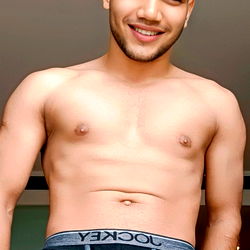 Model Showcasing Ayan Khan's Look