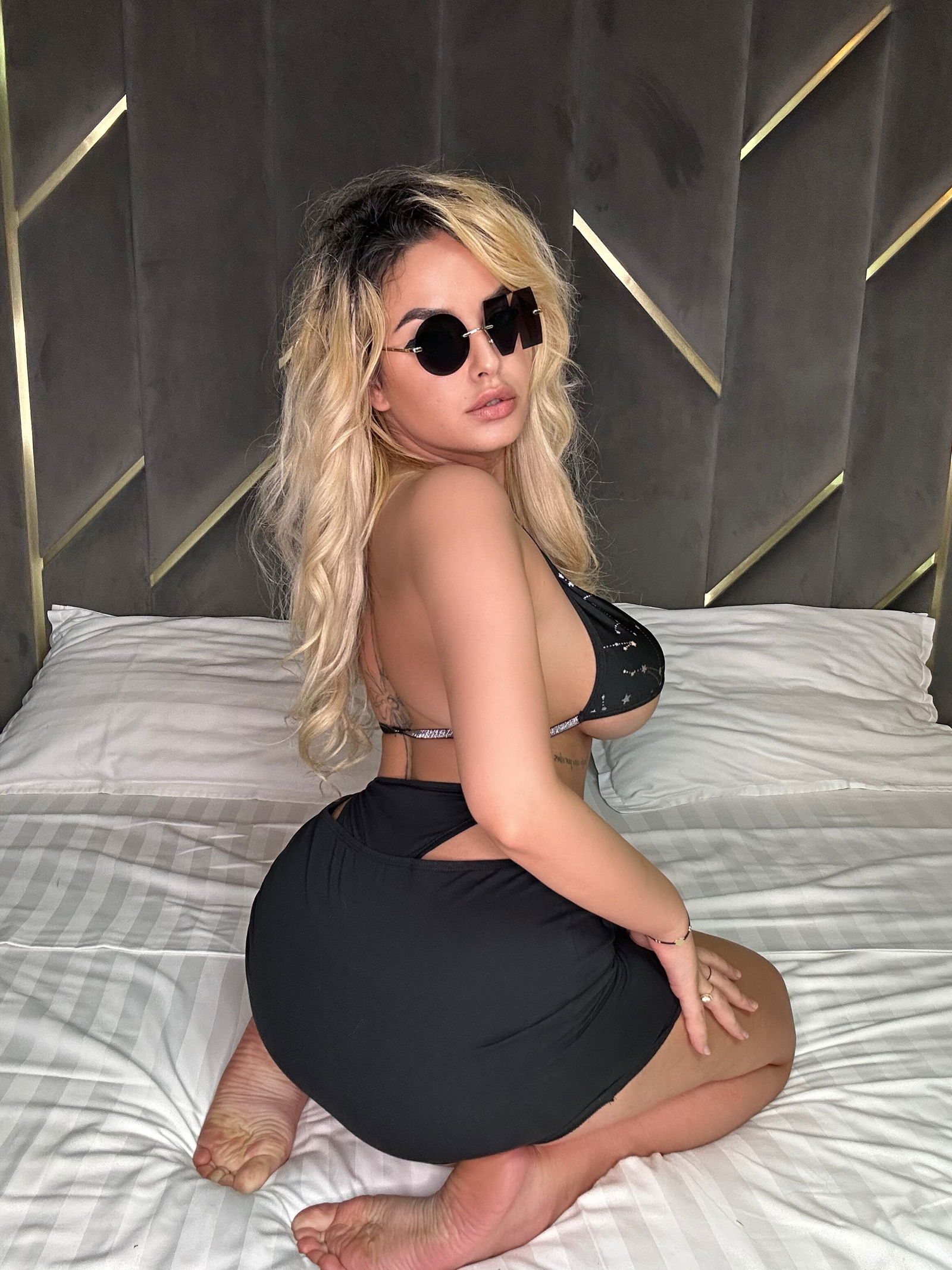 🐈Kathrine Wolf🐈💦Wet &amp; Creamiest Pussy👅 photo