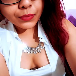 MiladyAmara's Glamour Shot