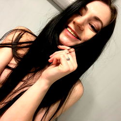 Onlyfans Model Rachael Moon