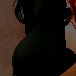 Lucrecita Candente: A Sensual and Intense OnlyFans Experience