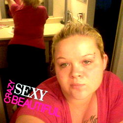 Sexy Onlyfans Model Samantha Boren from Greensboro, NC