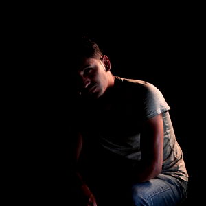 Anghelo Fernandez photo