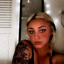 Ashley on OnlyFans: Model in Tattoos and Body Art