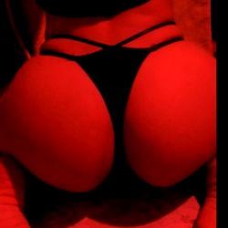 Luu ✨, OnlyFans Model